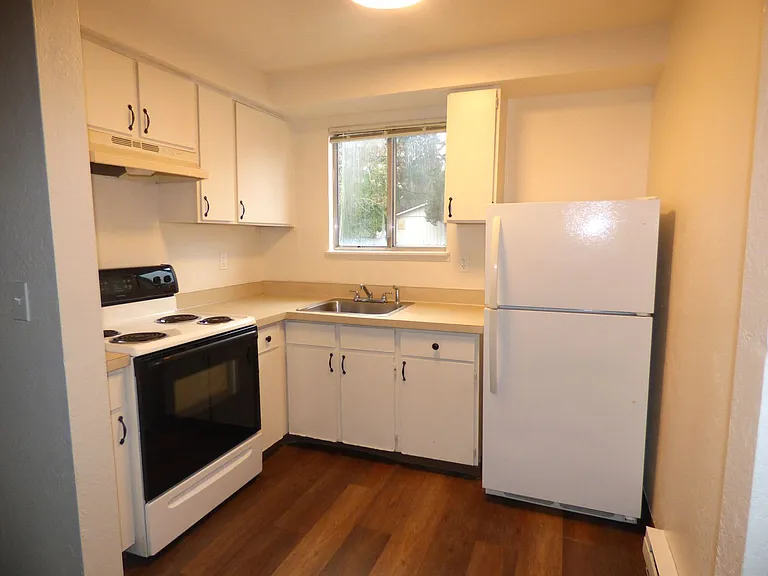 4014-4040 Arleta Ave NE — Photo 7