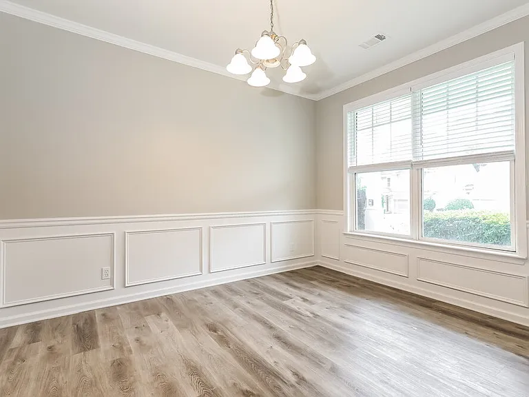 4358 Savannah Dr — Photo 6