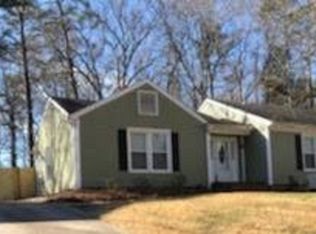 908 Winter Wood Dr, Matthews, NC 28105