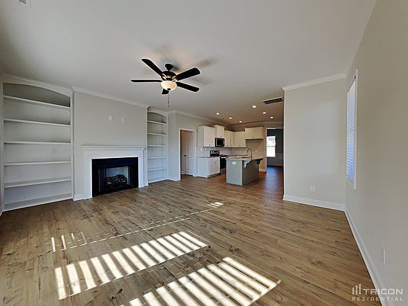 3rd image of 122 Fish Whistle Ct