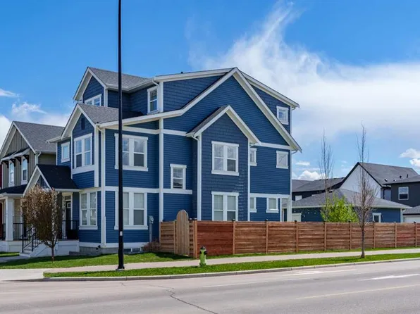 401 S Point Gln SW, Airdrie, AB T4B 4L1