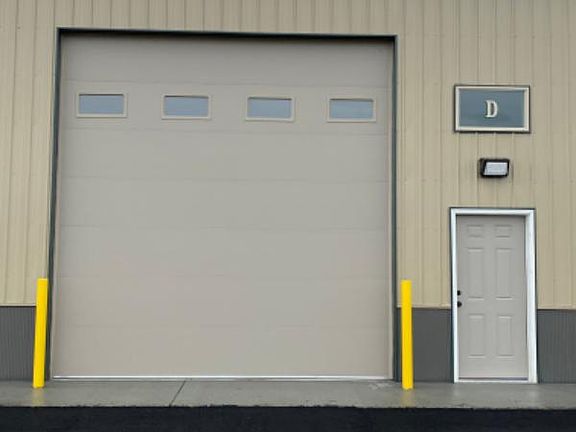 2nd image of 8133 N Workshop Ave
