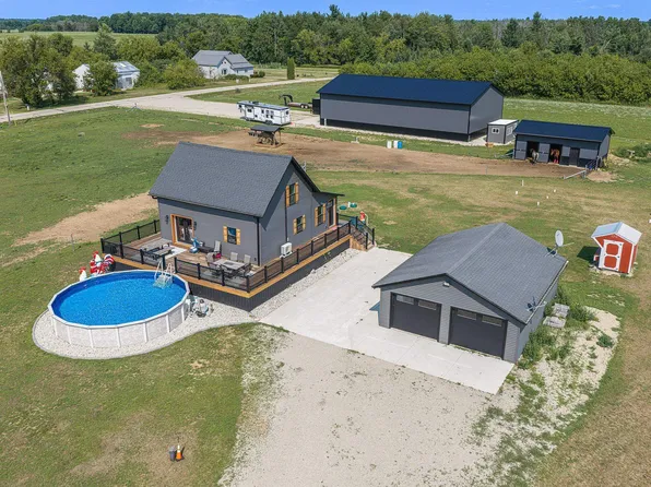 13139 Logan Rd, Suring, WI 54174