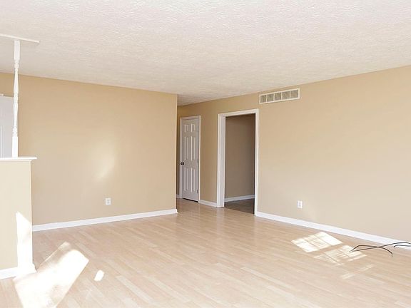 5th image of 1355 Beulah Park