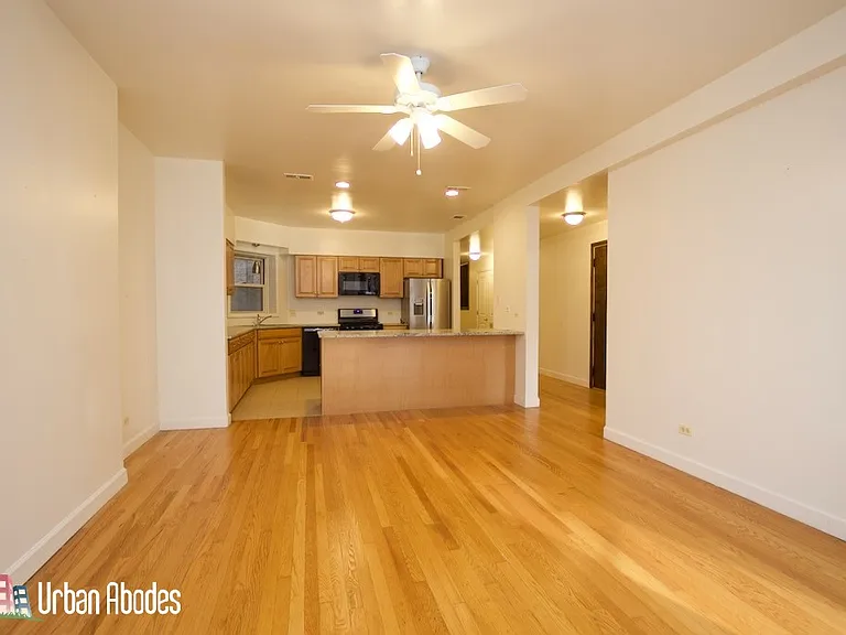 6713 N Sheridan Rd #2N — Photo 5