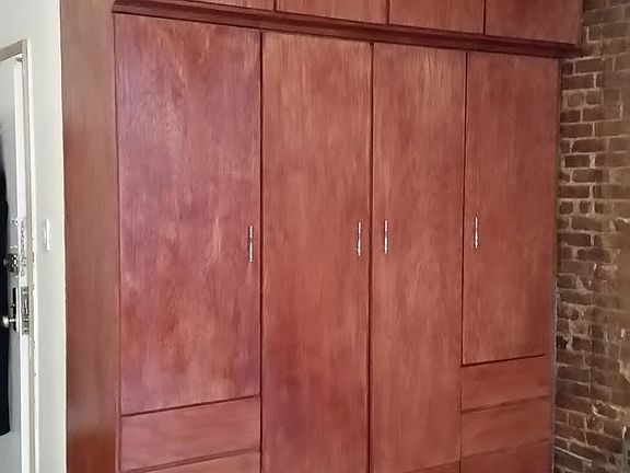 3rd image of 347 W 46th St APT 6