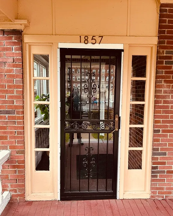 1857 Commonwealth Ave #1-F