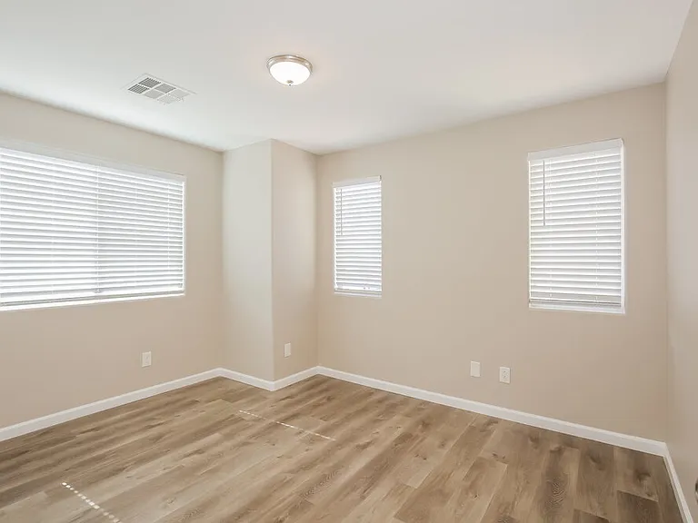 8300 Wildwood Glen Dr — Photo 14