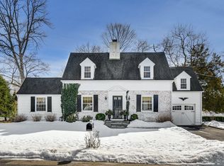 4 Phillips Ln, Darien, CT 06820