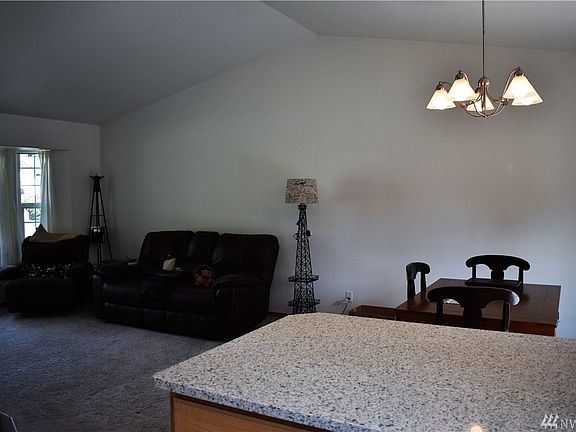5th image of 17447 155th Ave SE