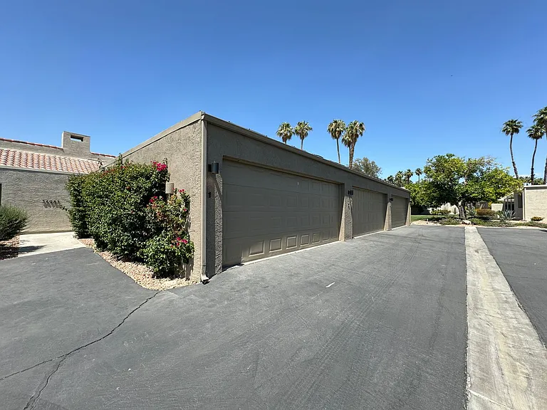 34983 Mission Hills Dr — Photo 29