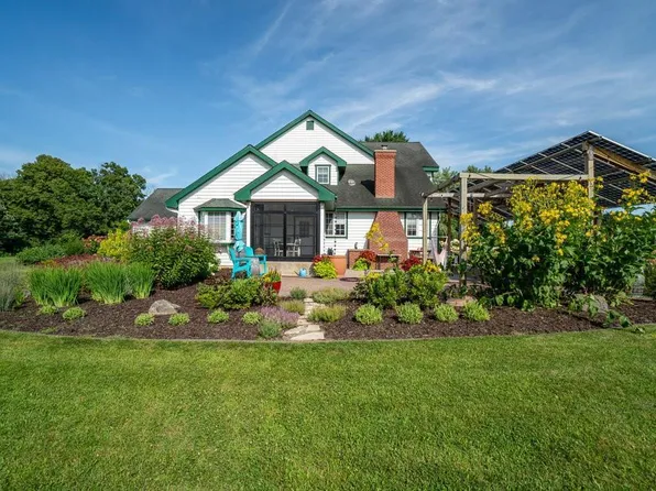 2006 Schultz Road, Fall Creek, WI 54742