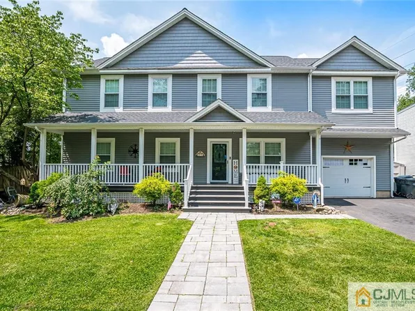 85 Blair Ave, Metuchen, NJ 08840