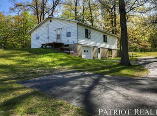 3957 21st St, Dorr, MI 49323