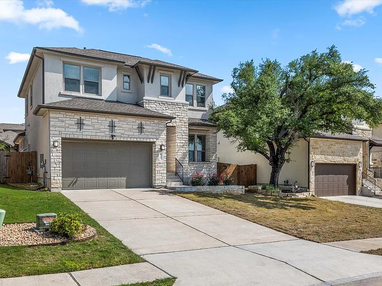 6717 Vicenza Dr — Photo 2