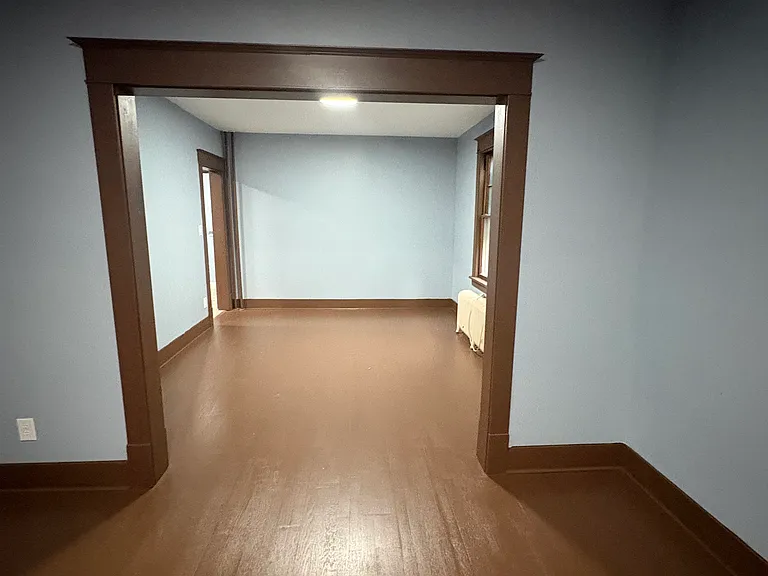 35 Clare Ave — Photo 6