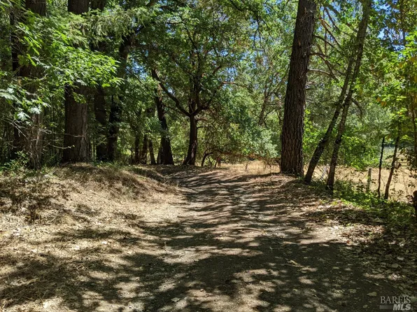 20990 Baechtel Road, Willits, CA 95490