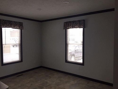 2nd image of 276 Roxbury Park