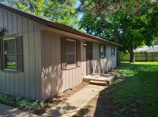 2001 E Washington St, Urbana, IL 61802