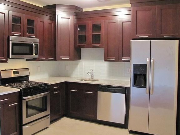 4th image of 104 E Elizabeth Ave #32