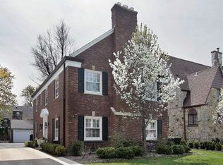 710 Roger Ave, Kenilworth, IL 60043