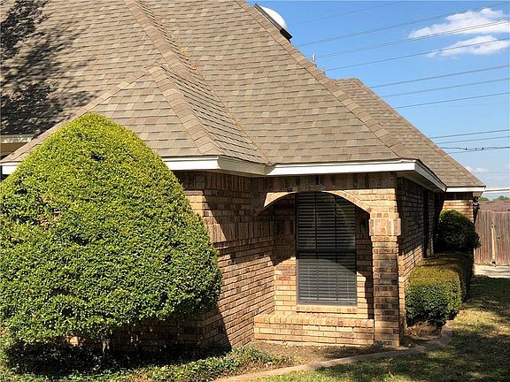 4th image of 1510 Canterbury Ct