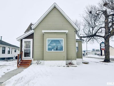 203 W Poplar St, Taylorville, IL, 62568