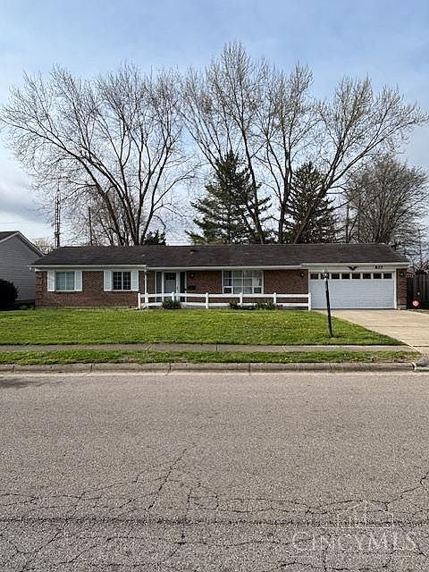 1st image of 825 Williams Dr