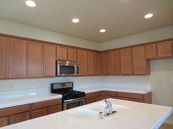 3rd image of 346 W Santa Clara Dr