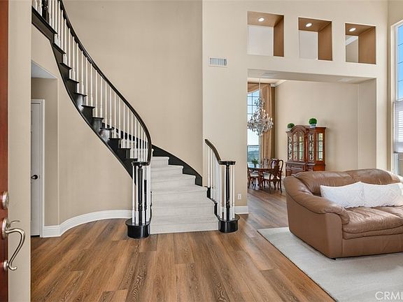 3rd image of 71 Golf Ridge Dr