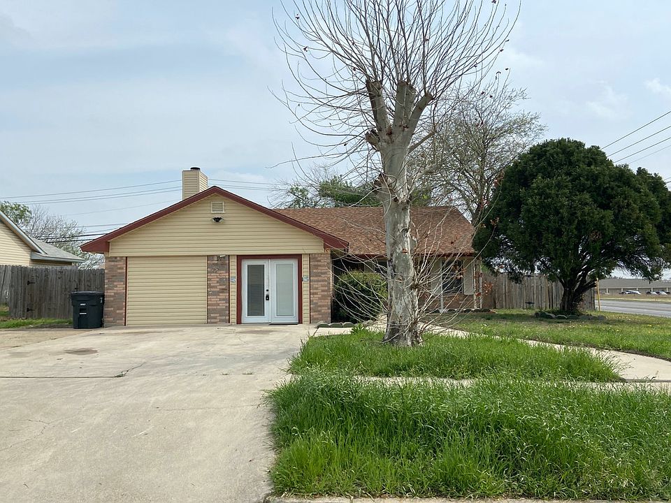 1st image of 1714 Becker Dr