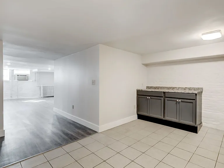 2629 N. Charles St — Photo 8