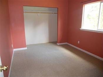 4th image of 3333 139th Ave NE