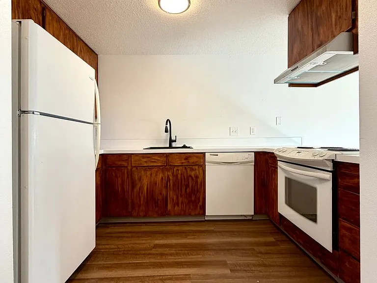 4447 SW Garden Home Rd — Photo 7