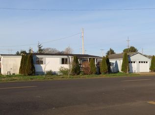 320 NE Ruble St, Waldport, OR 97394