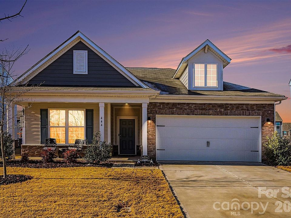 1st image of 444 Caleb St