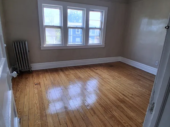 199 Smith St, Newark, NJ