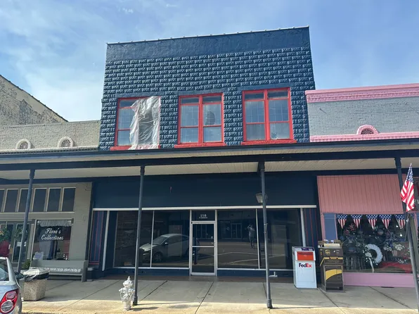 118 East Commerce Street