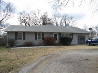 1503 W Ashland St, Nevada, MO 64772