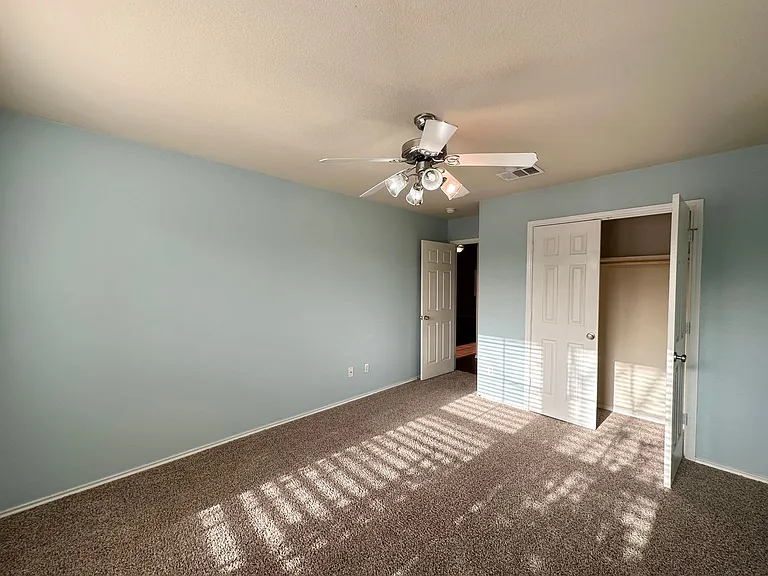 6806 Modesto Rd — Photo 30