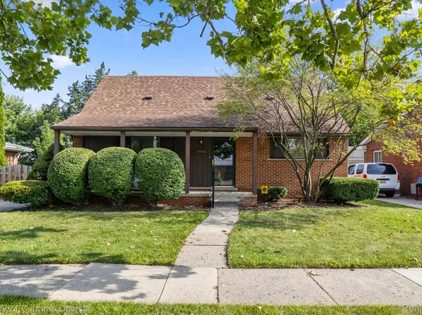 20656 Ann Arbor Trl, Dearborn Heights, MI 48127