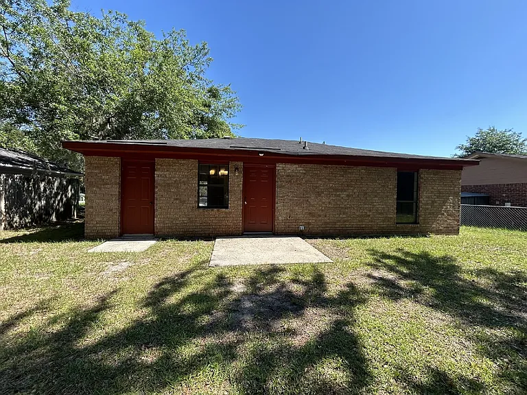 260 Garden Cir — Photo 11