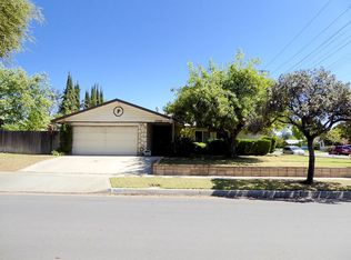 1100 Colgate Pl, Redlands, CA 92374