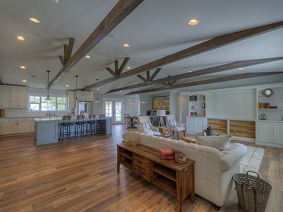 4th image of 4618 E Calle Ventura