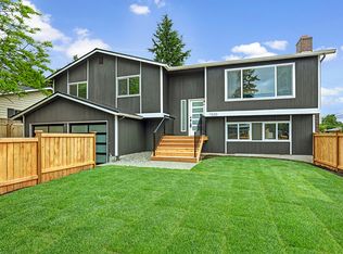 7500 42nd Ave NE, Seattle, WA 98115