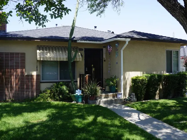 2721 E Harvard Ave W #1-4, Fresno, CA 93703