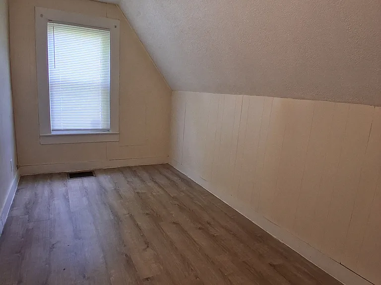 5 Ruggles St — Photo 10