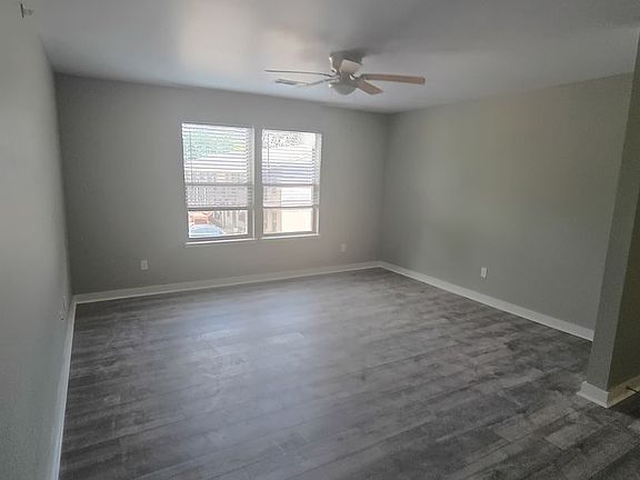 5th image of 1402 Jacobs St #E