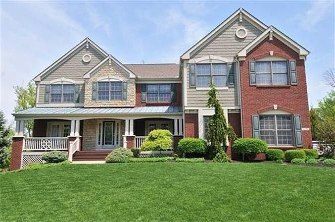 1st image of 2028 Brantwood Dr