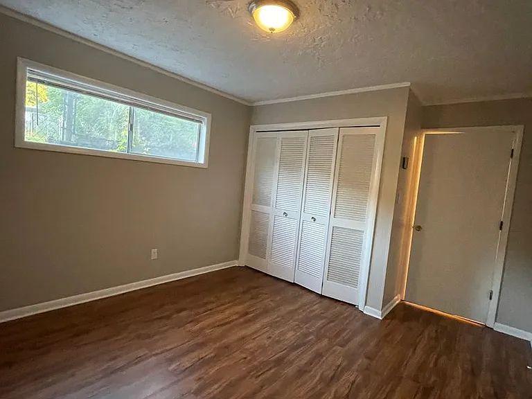 Willow Terrace Apartments- 1 & 2 bedroom apartments in Erwin TN — Photo 26